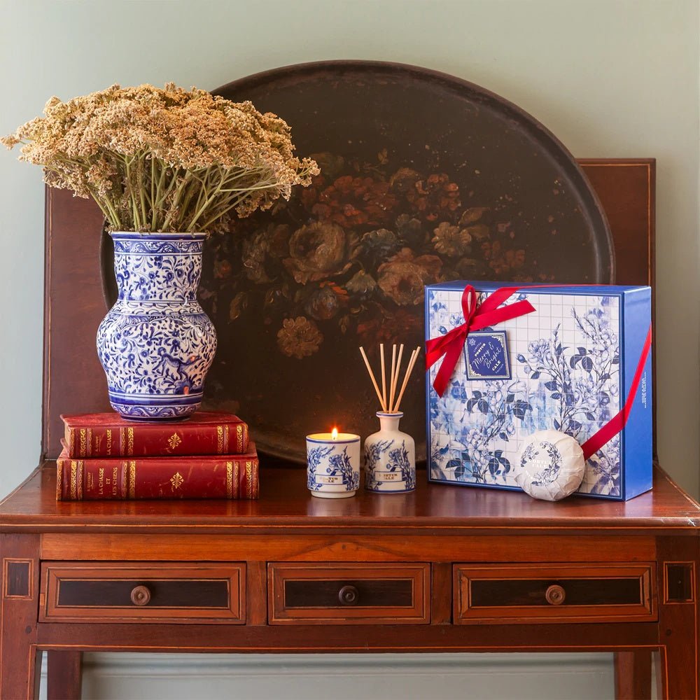 Castelbel Gold & Blue Merry & Bright Gift Box Gift box