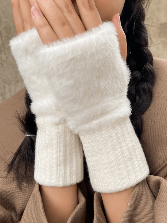 DAZY Fuzzy Fingerless Gloves - Lolli World Marketplace