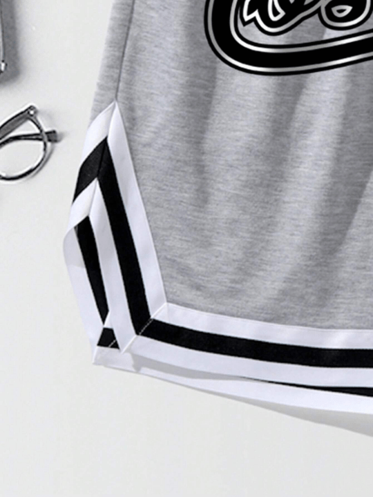 Manfinity EMRG Loose Fit Men's Letter Print Stripe Trim Drawstring Waist Shorts - Lolli World Marketplace