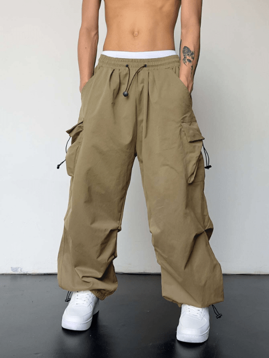 Manfinity EMRG Men Solid Flap Pocket Drawstring Waist Loose Cargo Pants - Lolli World Marketplace