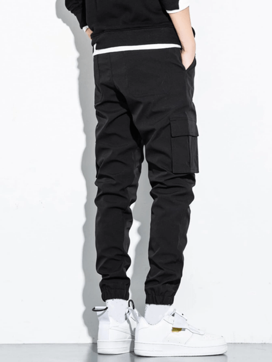 Manfinity Hypemode Men Letter Patched Flap Pocket Cargo Pants - Lolli World Marketplace
