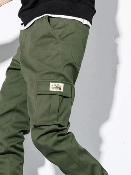 Manfinity Hypemode Men Letter Patched Flap Pocket Cargo Pants - Lolli World Marketplace