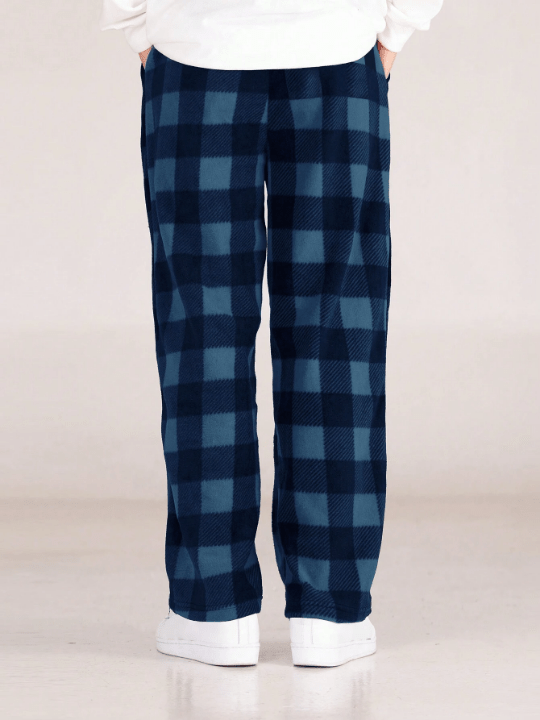 Manfinity Hypemode Men's Gingham Pattern Slant Pocket Trousers - Lolli World Marketplace
