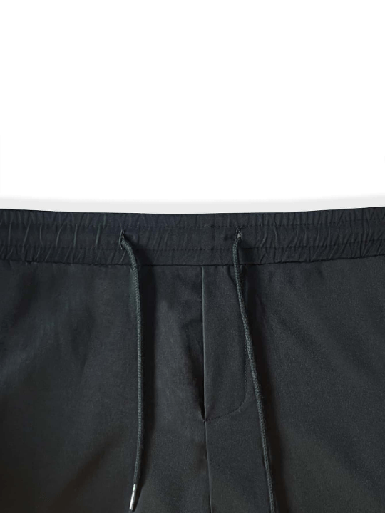 Manfinity LEGND Loose - Fit Men's Letter Patched Detail Cargo Shorts With Flap Pockets, Side Drawstring Waist - Lolli World Marketplace