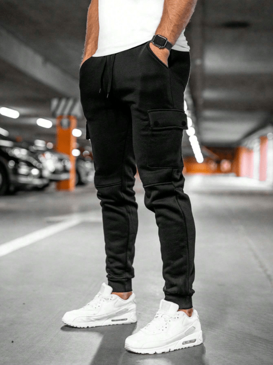Manfinity Men Flap Pocket Side Drawstring Waist Sweatpants - Lolli World Marketplace