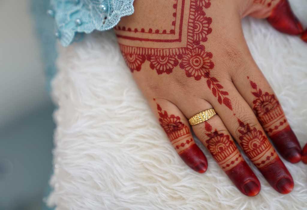 Aisha Henna Paste Cones Black - Arabian Shopping Zone