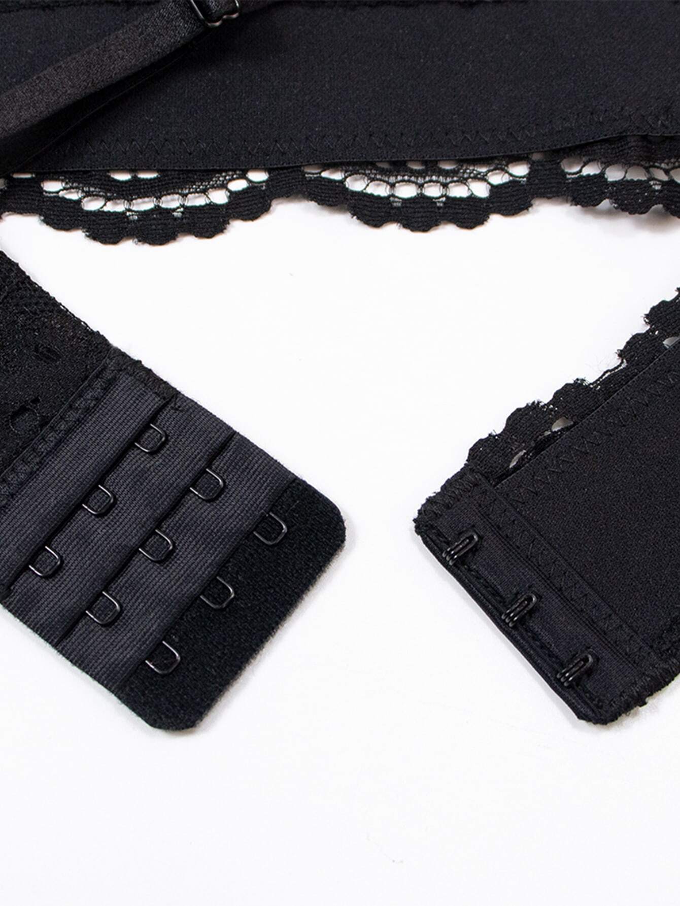 Women's Lace Decorative Thin Breathable Bra, Garter Belt, Briefs, Over The Knee Socks Four-Piece Set