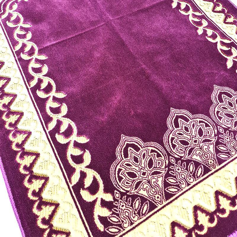 Turkish Plush Prayer Rug Gilted-lines - Arabian Shopping Zone
