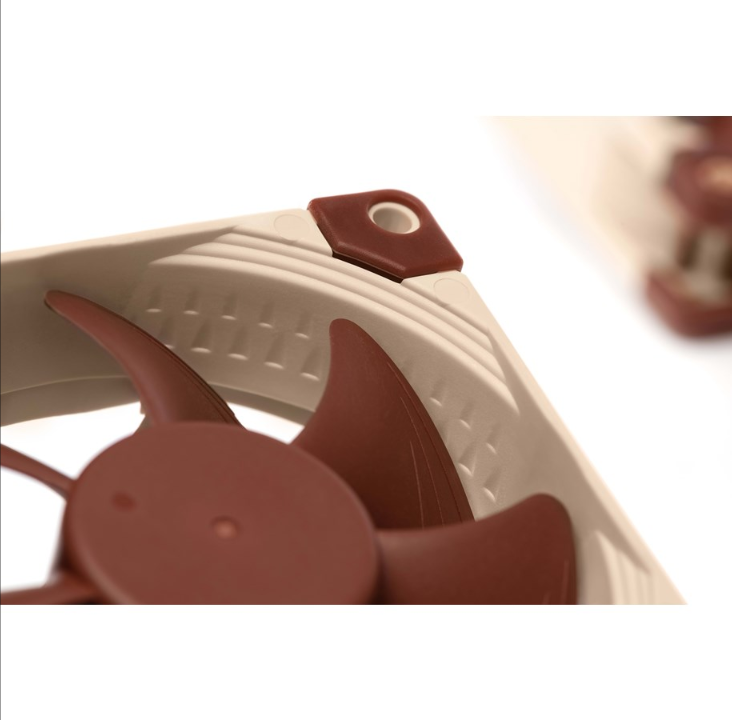 Noctua NF-A8 FLX - leather fan - Chassis fan - 80mm - Brown - 16 dBA