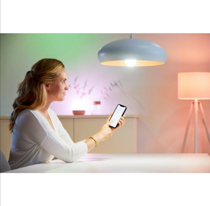 مصباح مكتبي من WiZ Hero