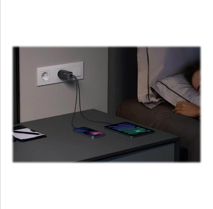 Anker 735 power adapter - USB Type A 2 x USB-C - 65 Watt