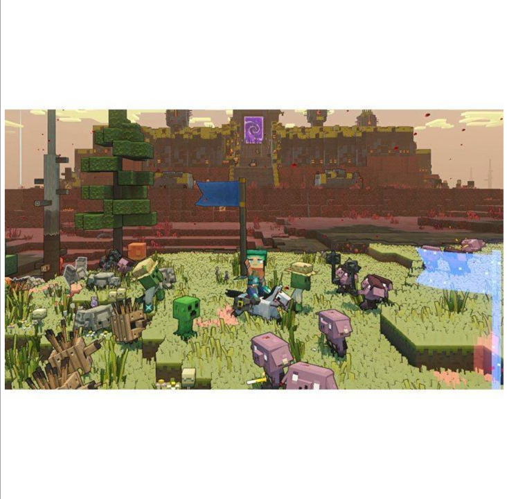 Minecraft Legends (Deluxe Edition) - Sony PlayStation 4 - Real Time Strategy