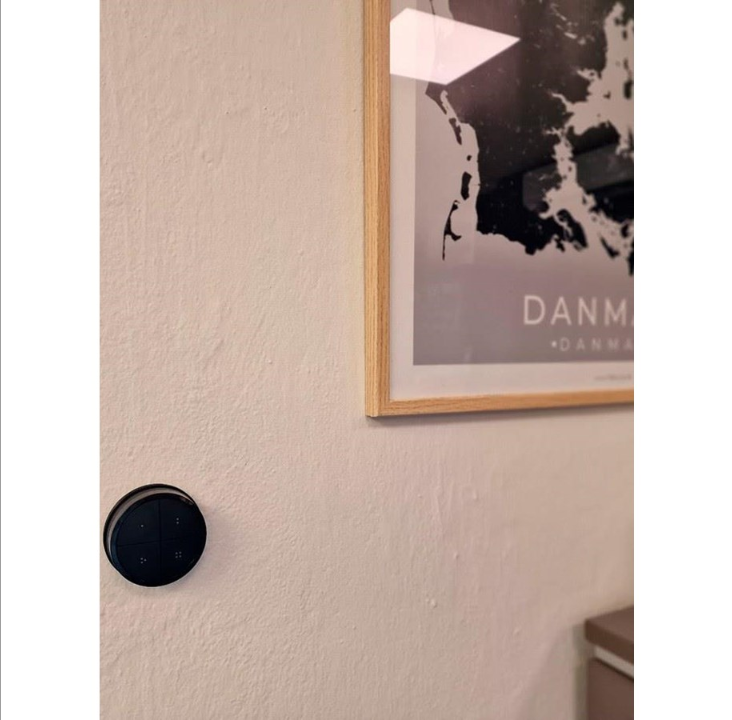 Light Solutions Round bracket for Hue Tap Dial Switch - Black