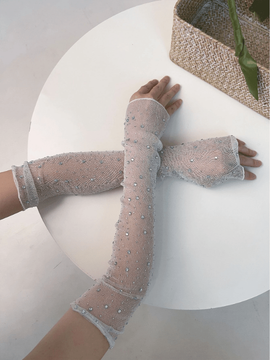 1 Pair Women's Silver Rhinestone & Gold Silver Wire Arm Sleeves With Sun Protection And Lace Detail, Shiny Sheer Mesh Fabric - Lolli World Marketplace