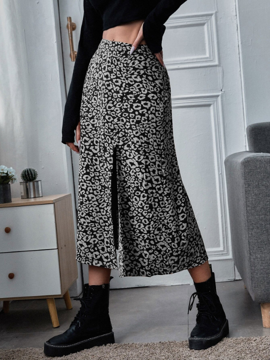 Essnce All Over Print Split Thigh Skirt