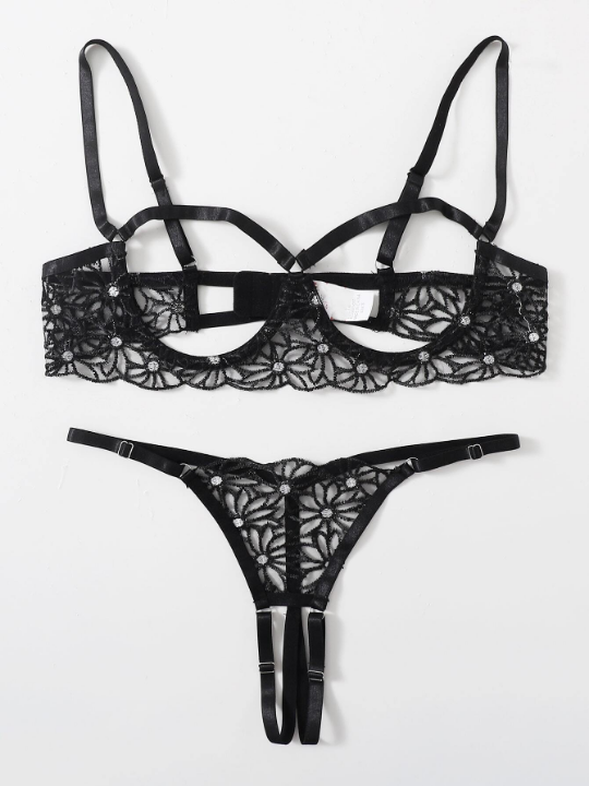 Classic Sexy Cut Out Embroidered Mesh Underwire Lingerie Set