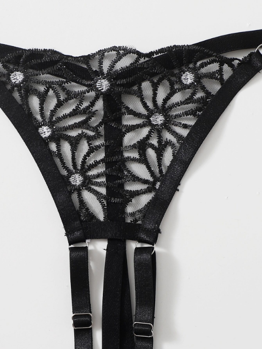 Classic Sexy Cut Out Embroidered Mesh Underwire Lingerie Set