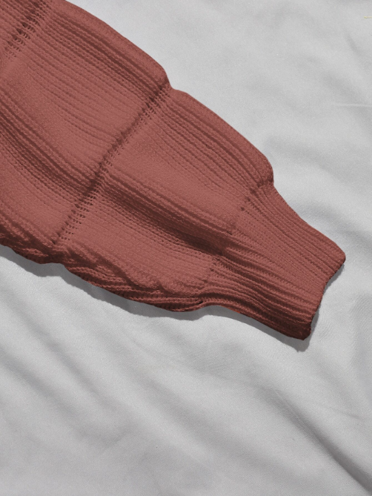 Essnce Ribbed Knit Solid Crop Sweater