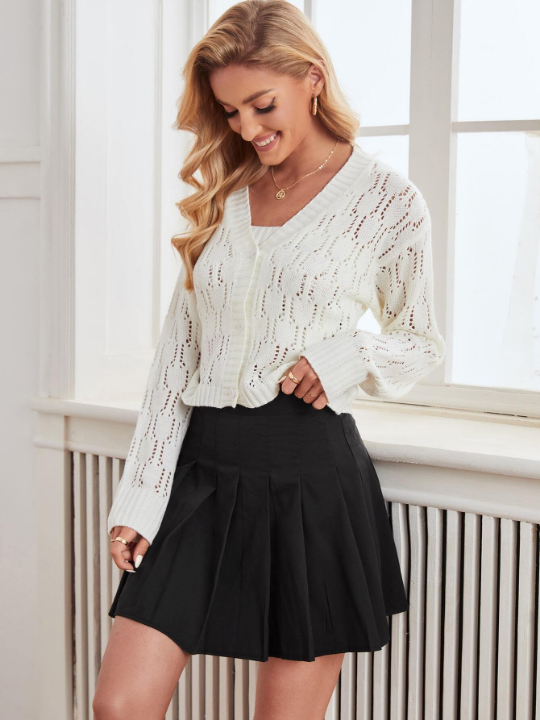 Qutie Zip Back Pleated Skirt