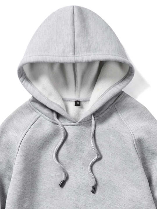 ROMWE Prep Men Solid Drawstring Pocket Hoodie