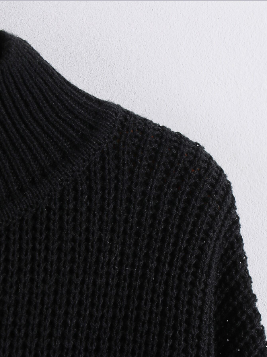 LUNE Solid Ribbed Knit Drop Shoulder Sweater