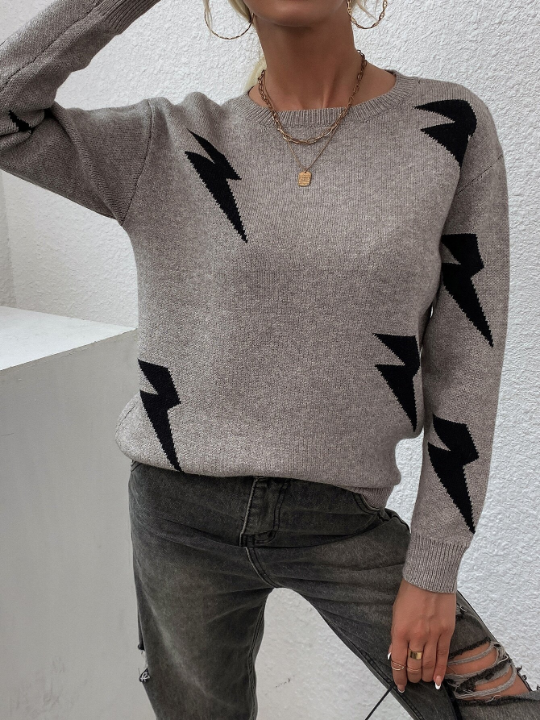 LUNE Lightning Pattern Crew Neck Sweater