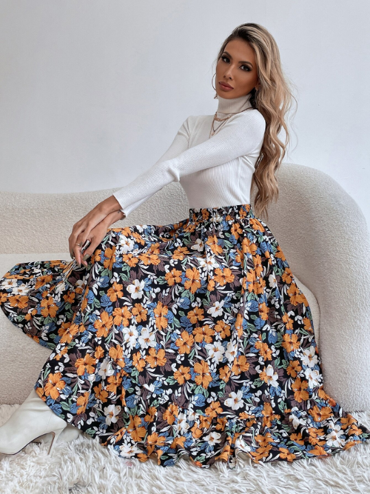 VCAY Allover Floral Print Flare Skirt