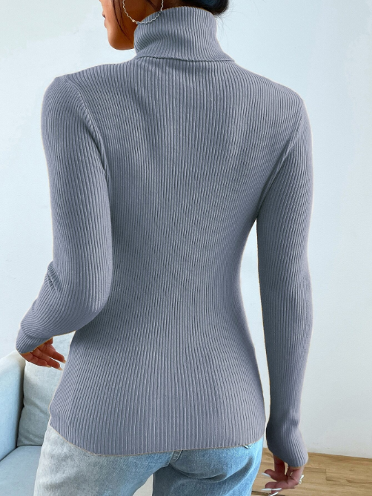 Mulvari Turtleneck Ribbed Knit Sweater Without Necklace