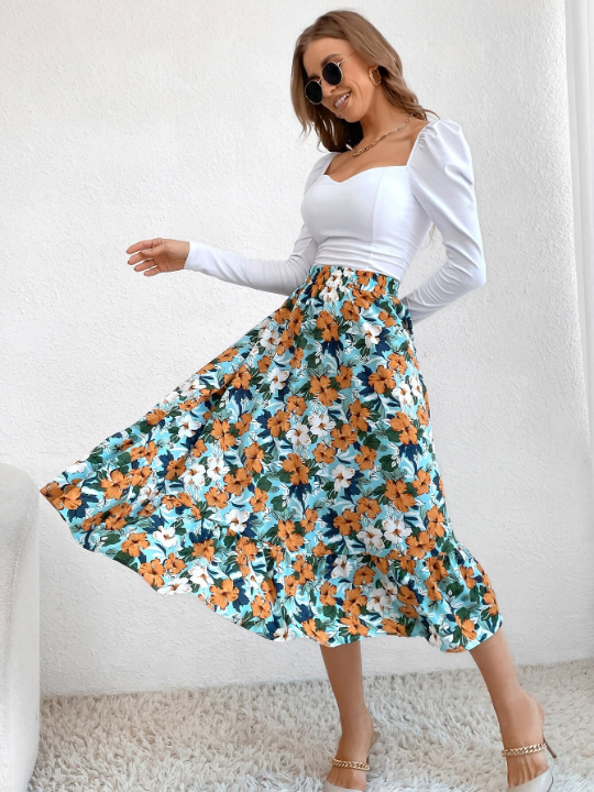 VCAY Allover Floral Print Flare Skirt