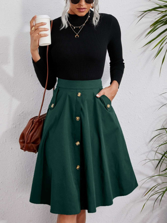 VCAY Solid Single Breasted Flare Skirt