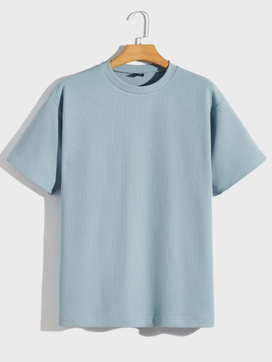 Manfinity Basics Loose Fit Men's Solid Drop Shoulder T-Shirt