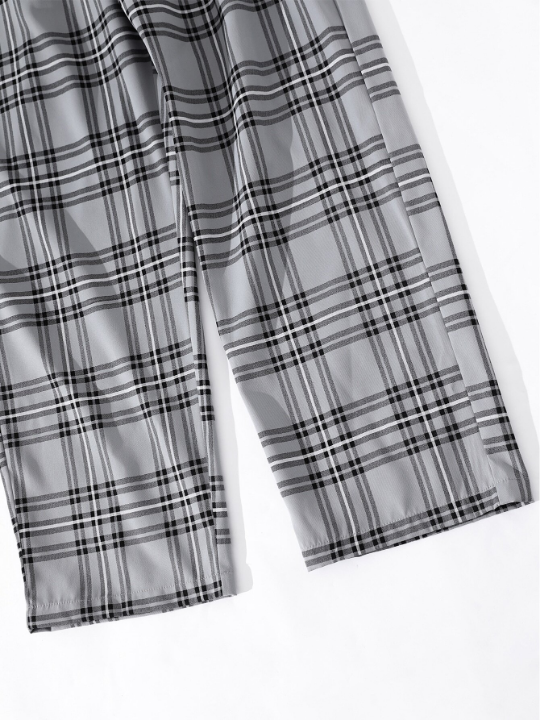 Manfinity Hypemode Loose-Fit Men's Plaid Print Drawstring Waist Pants