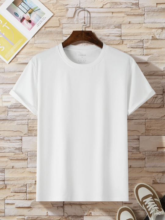 Men Solid Round Neck Tee