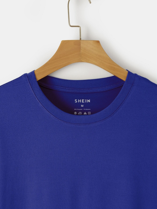 Men Solid Round Neck Tee