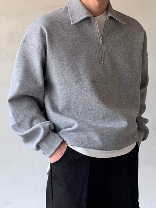 DAZY Men Half Zipper Drop Shoulder Sweatshirt