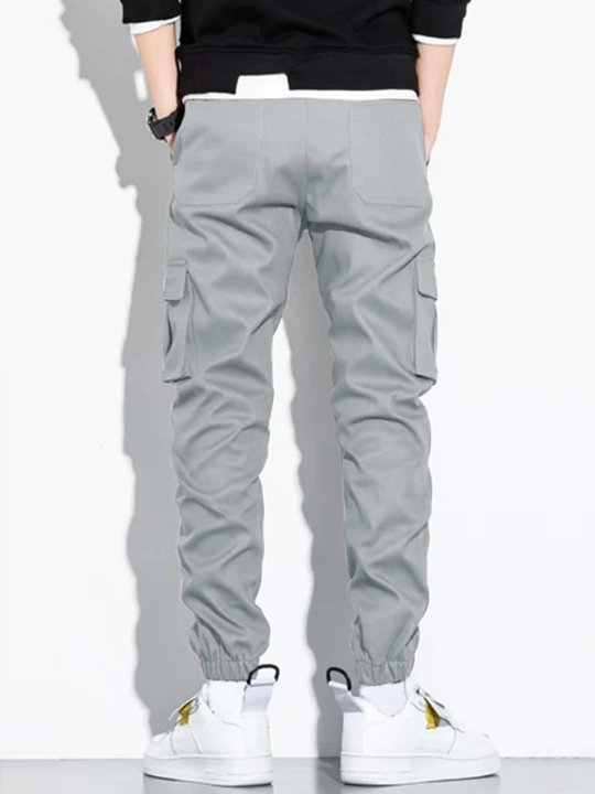 Manfinity Hypemode Men Letter Patched Flap Pocket Cargo Pants