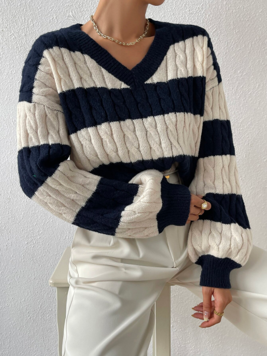 Essnce Two Tone Cable Knit Drop Shoulder Sweater