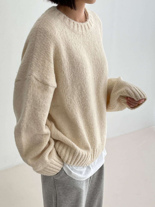 DAZY 1pc Solid Drop Shoulder Sweater