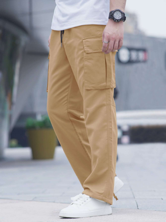 Manfinity Hypemode Men Flap Pocket Drawstring Waist Pants