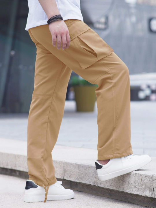 Manfinity Hypemode Men Flap Pocket Drawstring Waist Pants