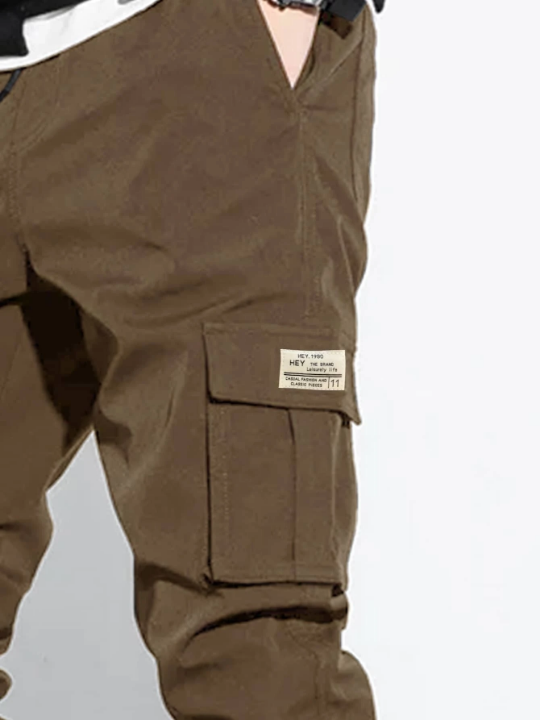 Manfinity Hypemode Men Letter Patched Flap Pocket Cargo Pants