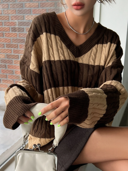 DAZY Color Block Drop Shoulder Cable Knit Sweater