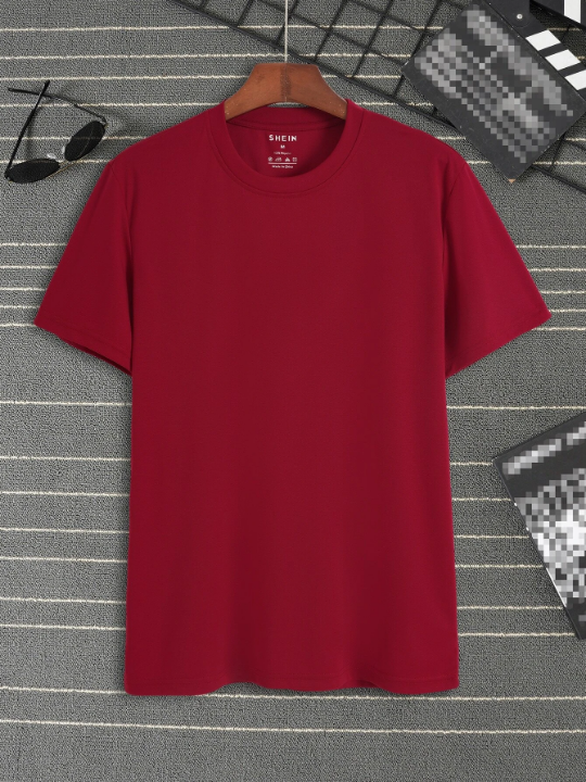 Men Solid Round Neck Tee