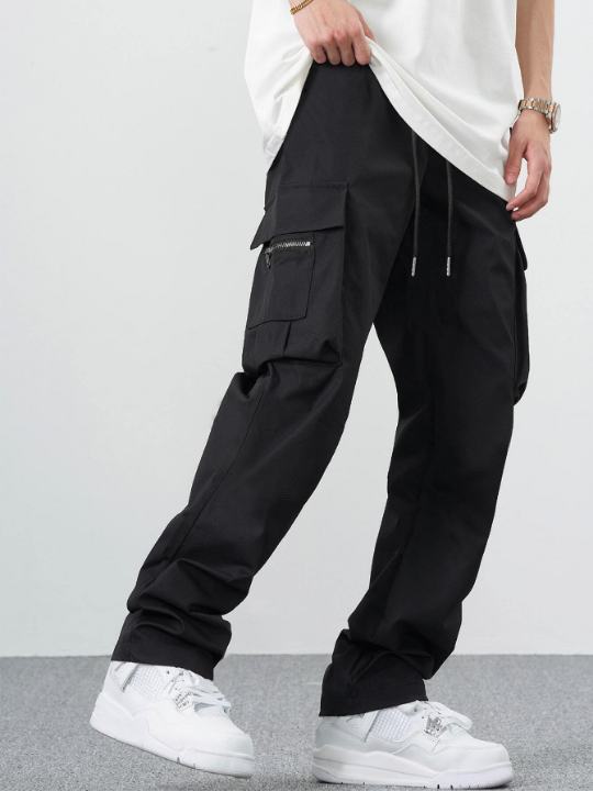 Manfinity EMRG Loose Men's Cargo Pants With Drawstring Waist