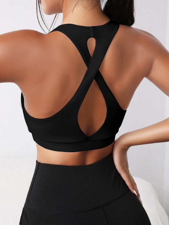 Yoga Basic Crisscross Cut Out Back Sports Bra