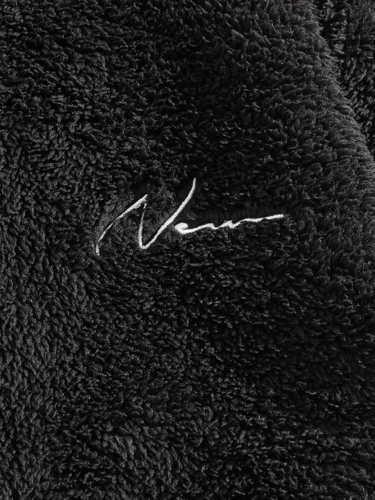 Manfinity Hypemode Men Letter Embroidery Quarter Zip Coral Fleece Hoodie