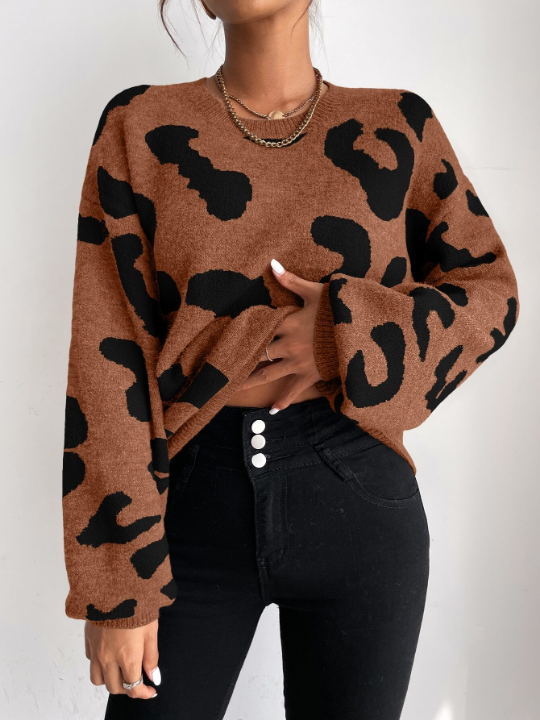 Essnce Graphic Pattern Drop Shoulder Sweater