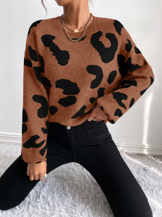 Essnce Graphic Pattern Drop Shoulder Sweater