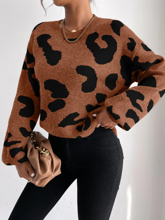 Essnce Graphic Pattern Drop Shoulder Sweater