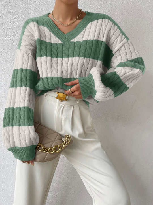 Essnce Two Tone Cable Knit Drop Shoulder Sweater